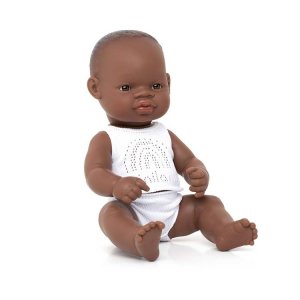 Pachnąca lalka chłopiec Afrykańczyk 32 cm marki Miniland. ,